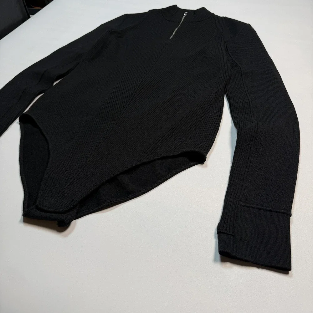 Nike Bodysuit Womens Large Black Ribbed Knit Long Sleeve 1/2 Zip FD8149-010